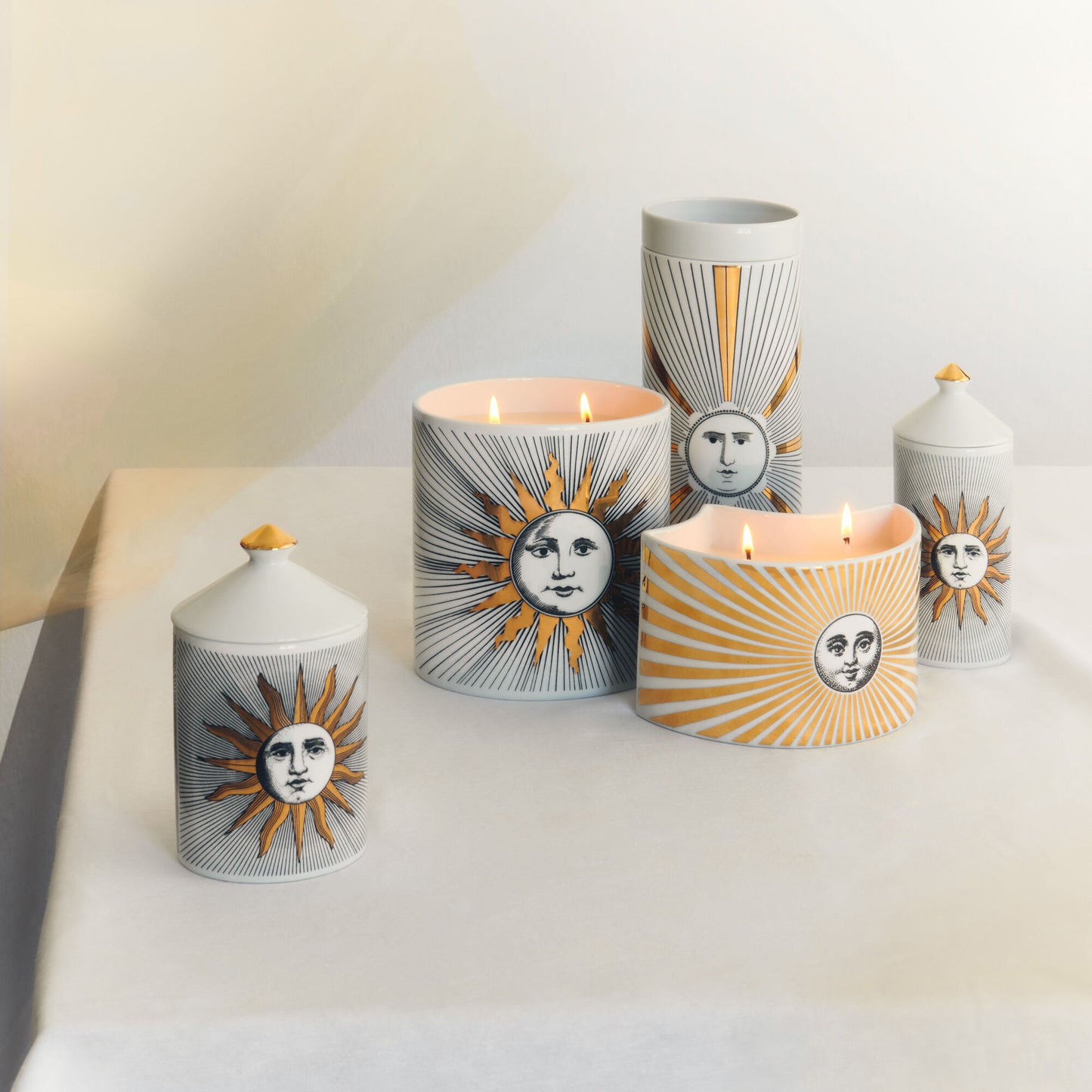 NEL MENTRE Set di tre candele profumate - Decoro Soli - Fragranza Immaginazione