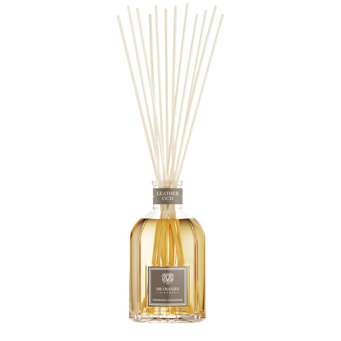 Leather Oud Fragranza Collezione