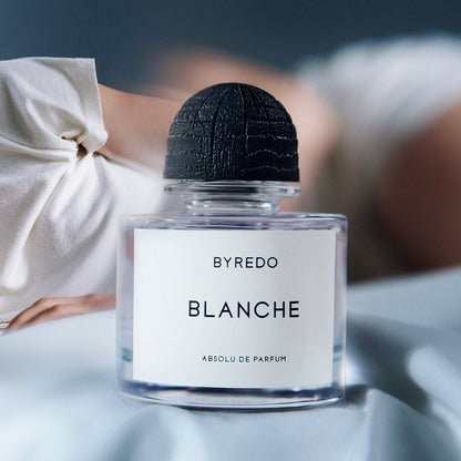 Blanche Absolu de Parfum